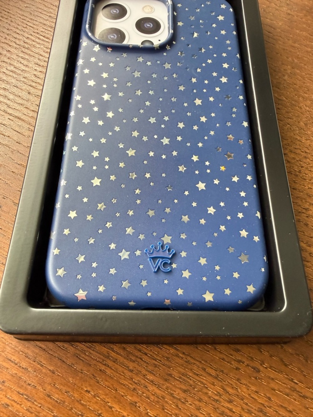 Velvet Caviar MIDNIGHT STARS IPHONE CASE - IPHONE 16 PRO MAX MagSafe Compatible - Picture 5 of 11